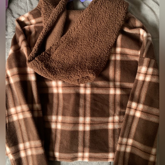 Hippie rose brown Cropped Shacket - Picture 4 of 4